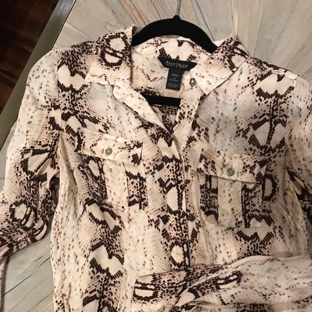 White House Black Market 100 %silk